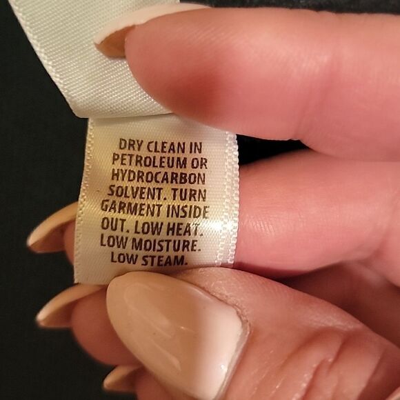 St. John Black wool blend sheath dress sz 8 - Picture 10 of 10